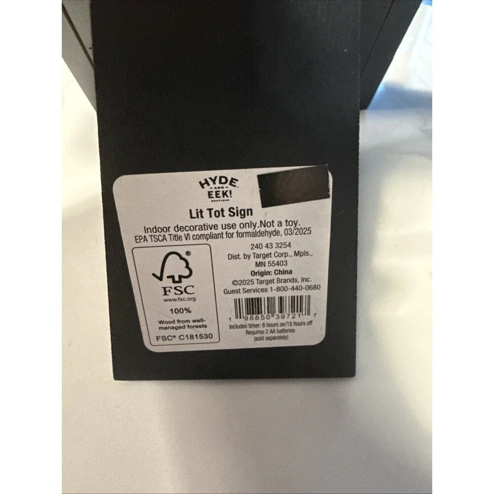 Hyde & Eek Lit LED Light Up 10